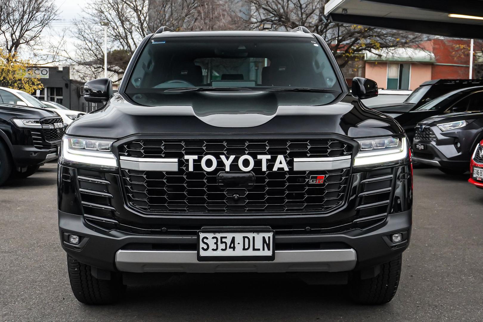 2024 Toyota Landcruiser GR-S in Black