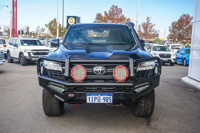 2022 Toyota Landcruiser GX in Black