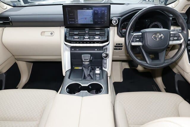 2023 Toyota Landcruiser Sahara ZX in Bronze
