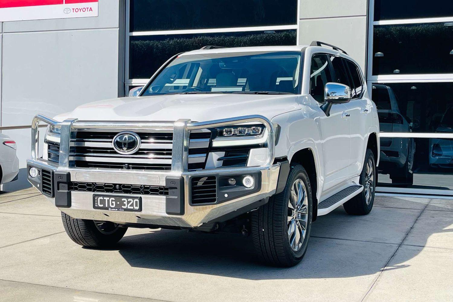 2023 Toyota Landcruiser Sahara ZX in White