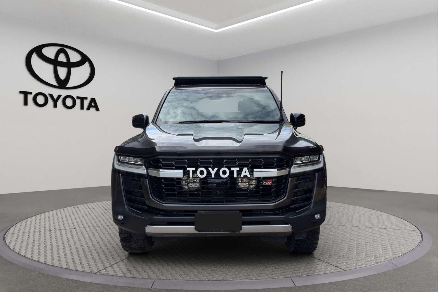 2022 Toyota Landcruiser GR-S in Silver