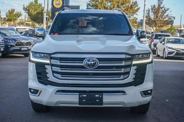 2023 Toyota Landcruiser Sahara ZX in White