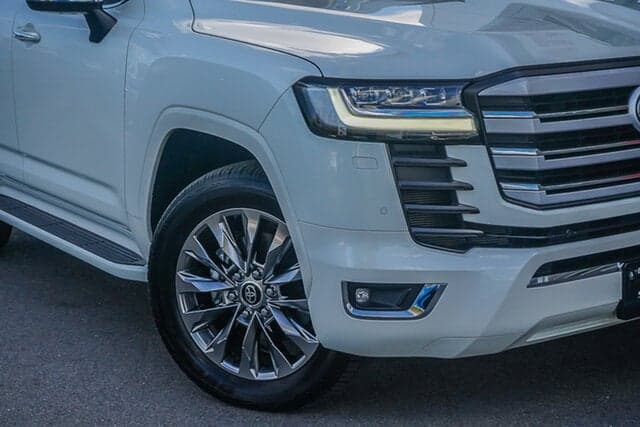 2023 Toyota Landcruiser Sahara ZX in White