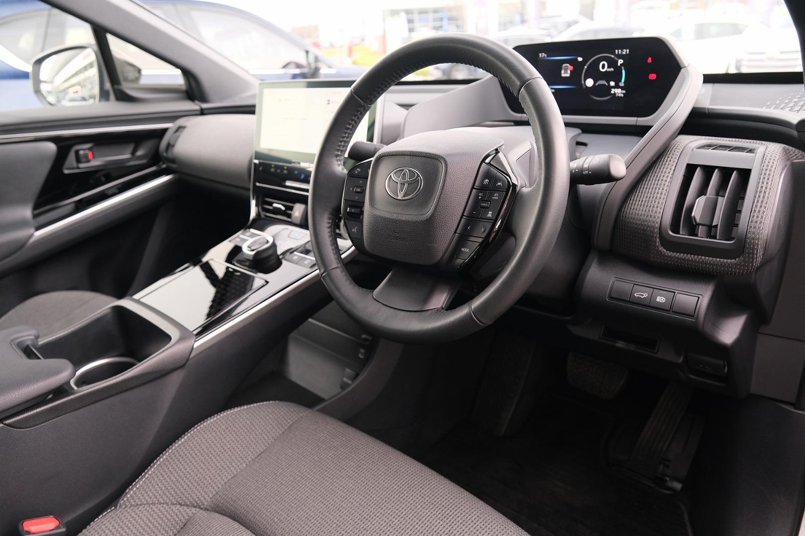 2024 Toyota bZ4X Standard 2WD in Silver