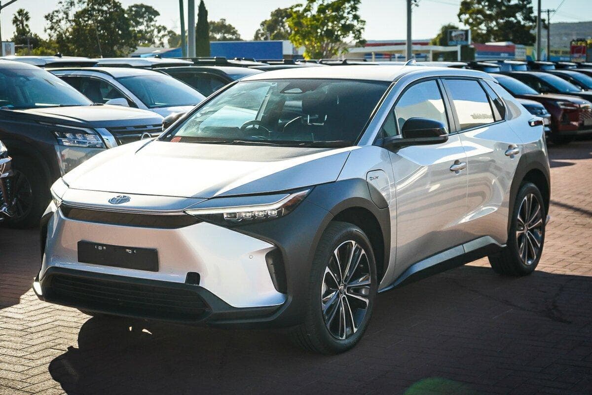 2024 Toyota bZ4X 2WD in Silver