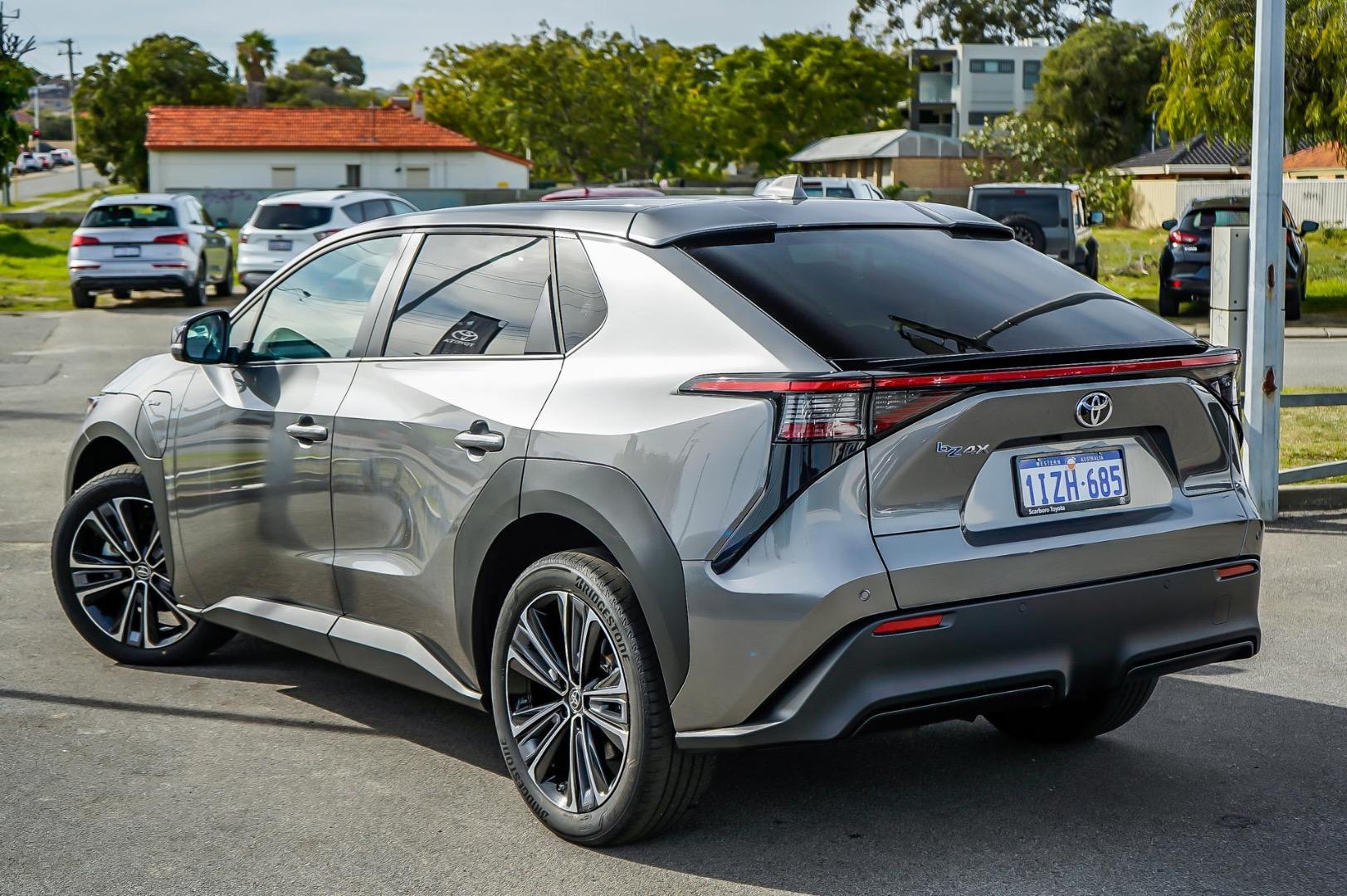 2024 Toyota bZ4X 2WD in Silver