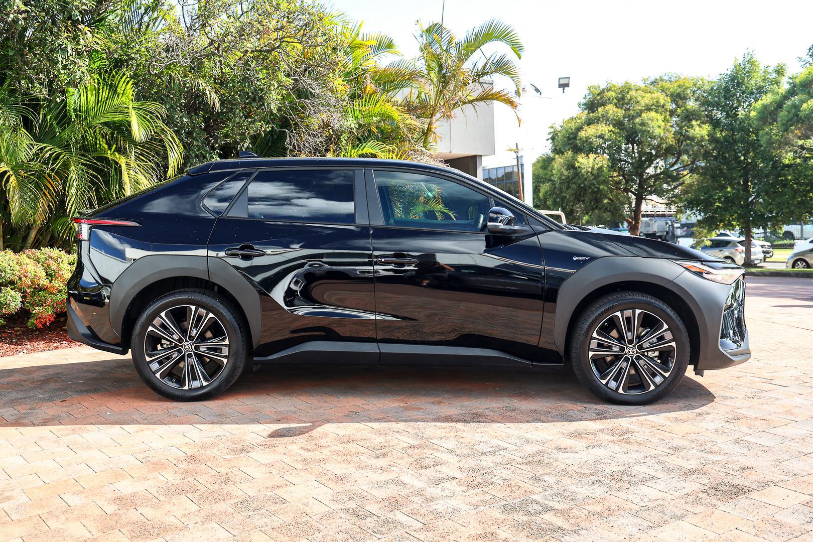 2024 Toyota bZ4X Standard 2WD in Black