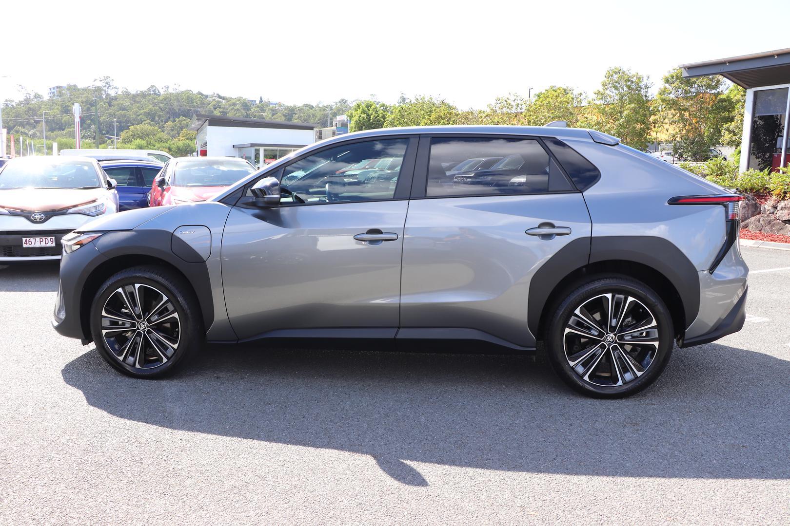 2024 Toyota bZ4X Standard 2WD in Silver
