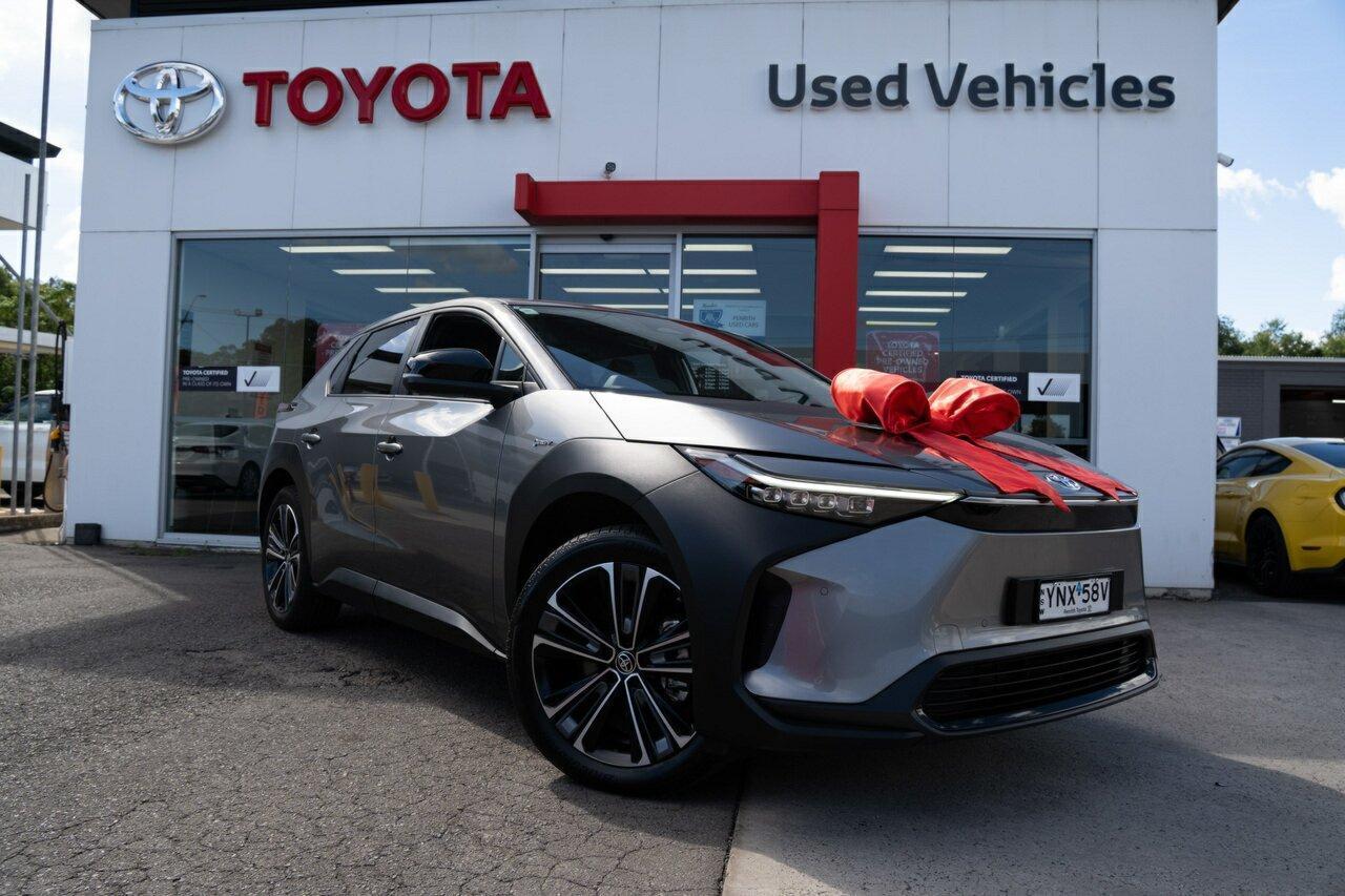 2023 Toyota bZ4X Standard 2WD in Silver
