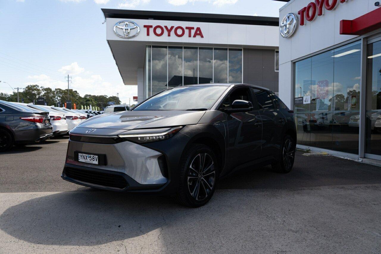 2023 Toyota bZ4X Standard 2WD in Silver
