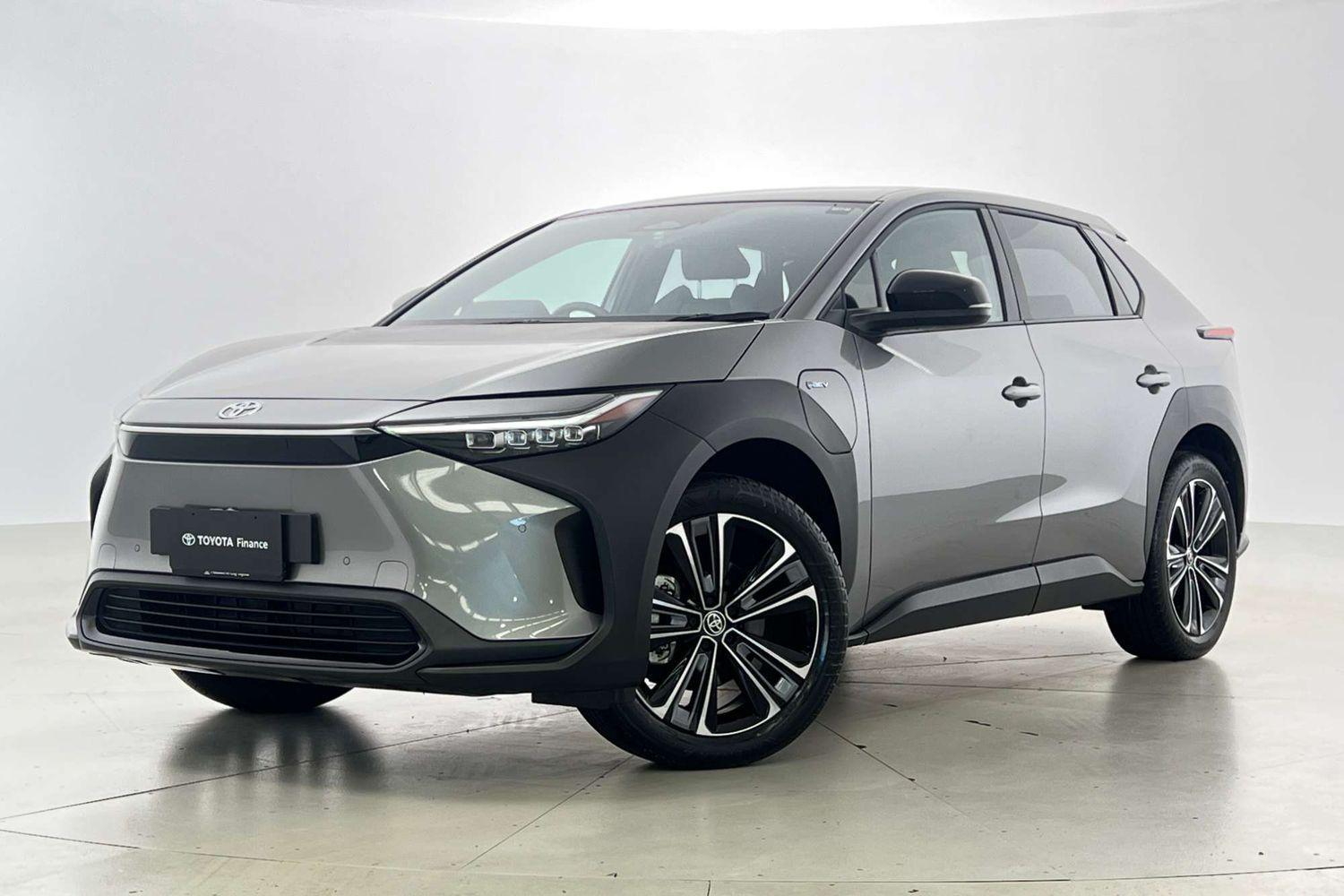 2024 Toyota bZ4X Standard 2WD in Silver
