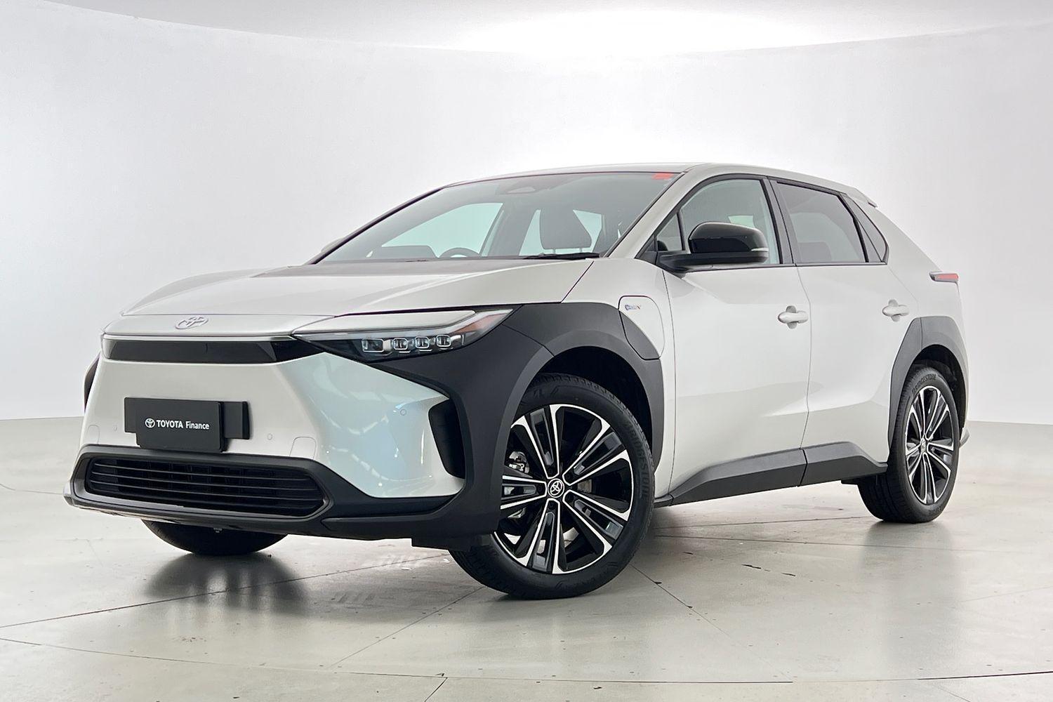 2024 Toyota bZ4X Standard 2WD in Silver
