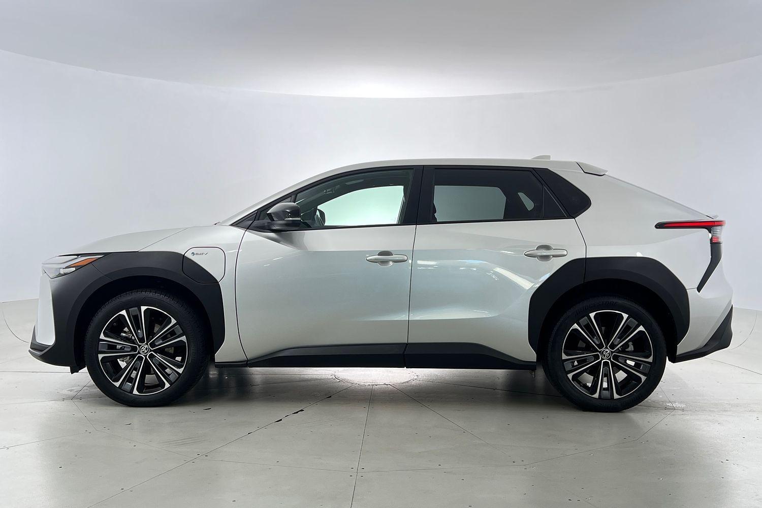 2024 Toyota bZ4X Standard 2WD in Silver