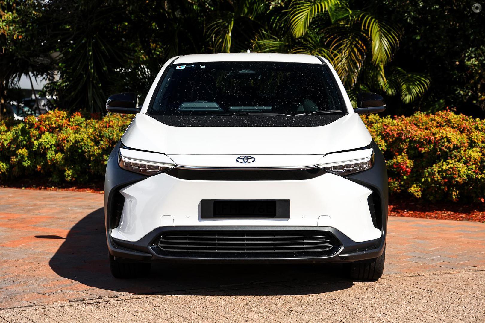 2024 Toyota bZ4X Standard 2WD in White