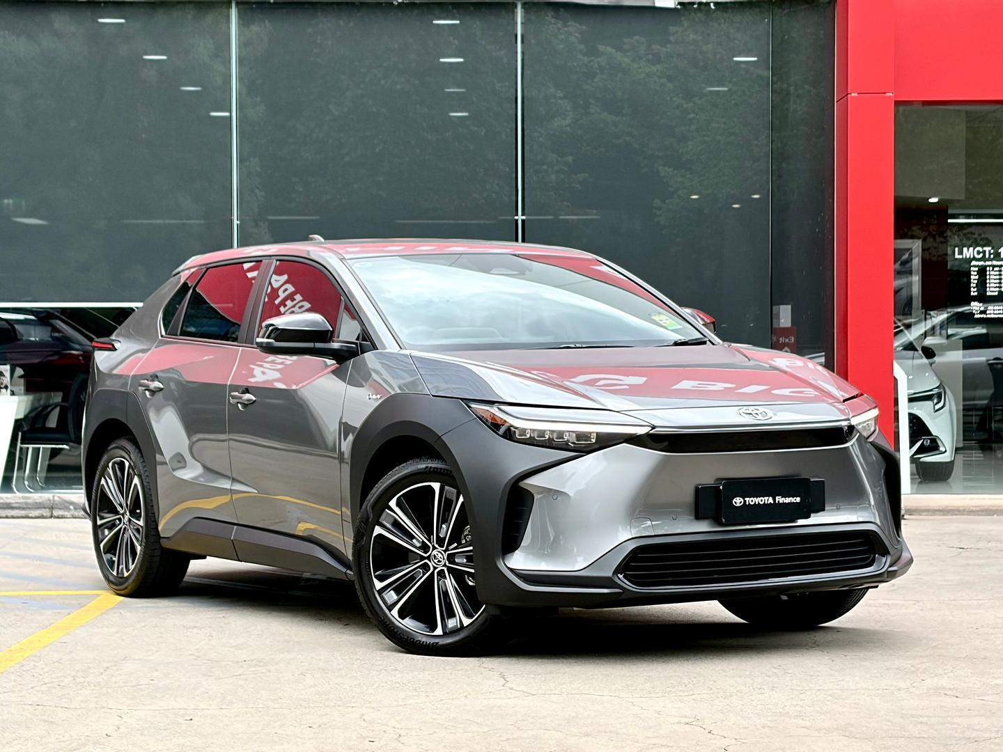 2023 Toyota bZ4X Standard 2WD in Silver