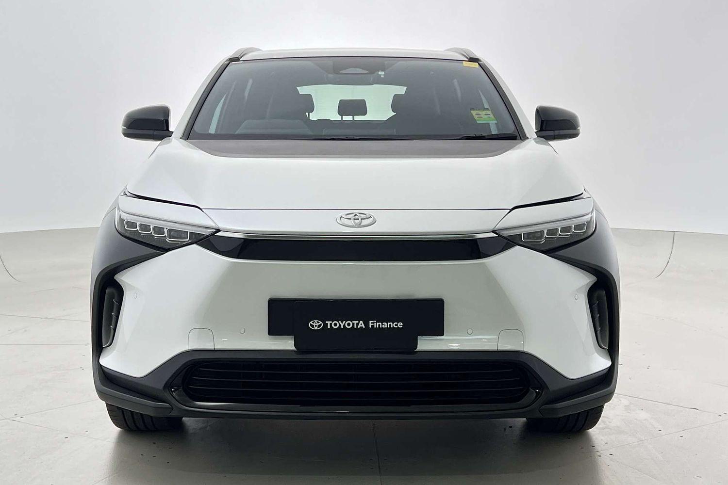 2025 Toyota bZ4X Standard 2WD in White