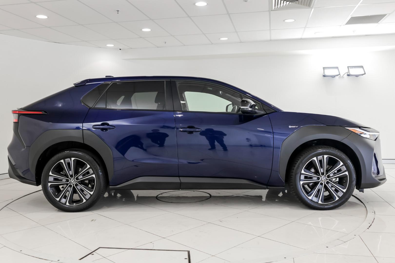 2023 Toyota bZ4X Standard 2WD in Blue