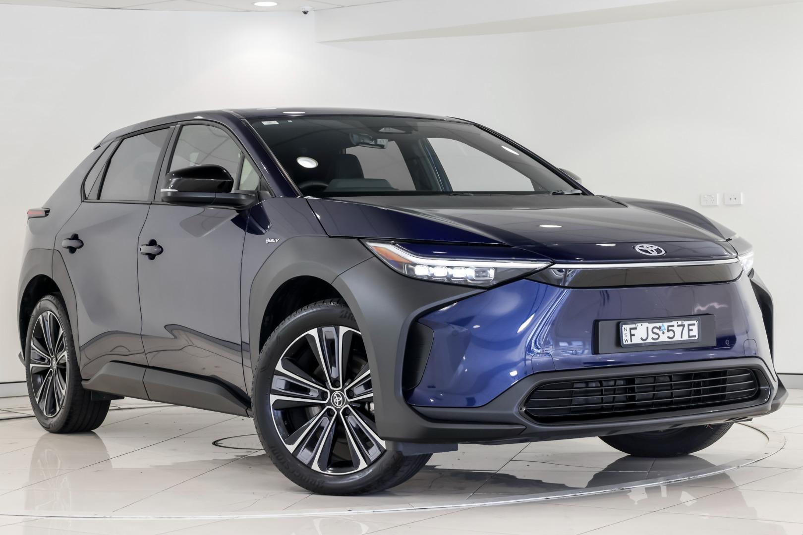 2023 Toyota bZ4X Standard 2WD in Blue