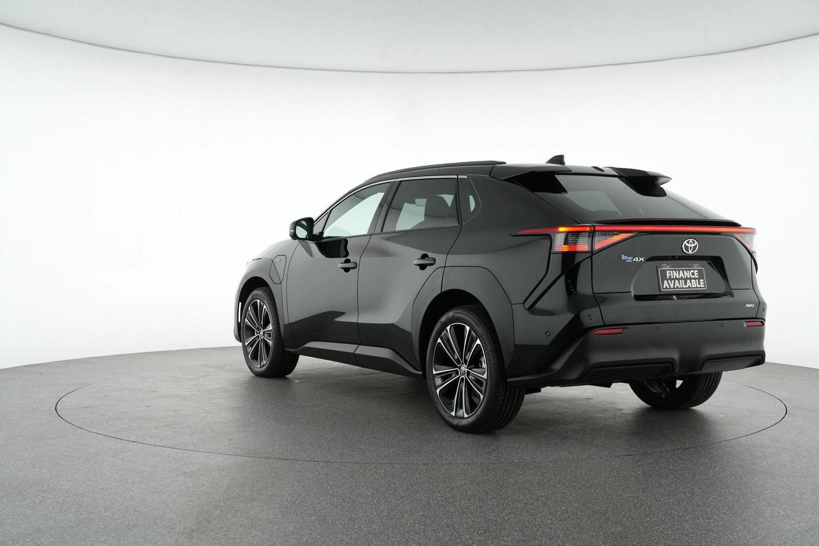 2024 Toyota bZ4X AWD in Black