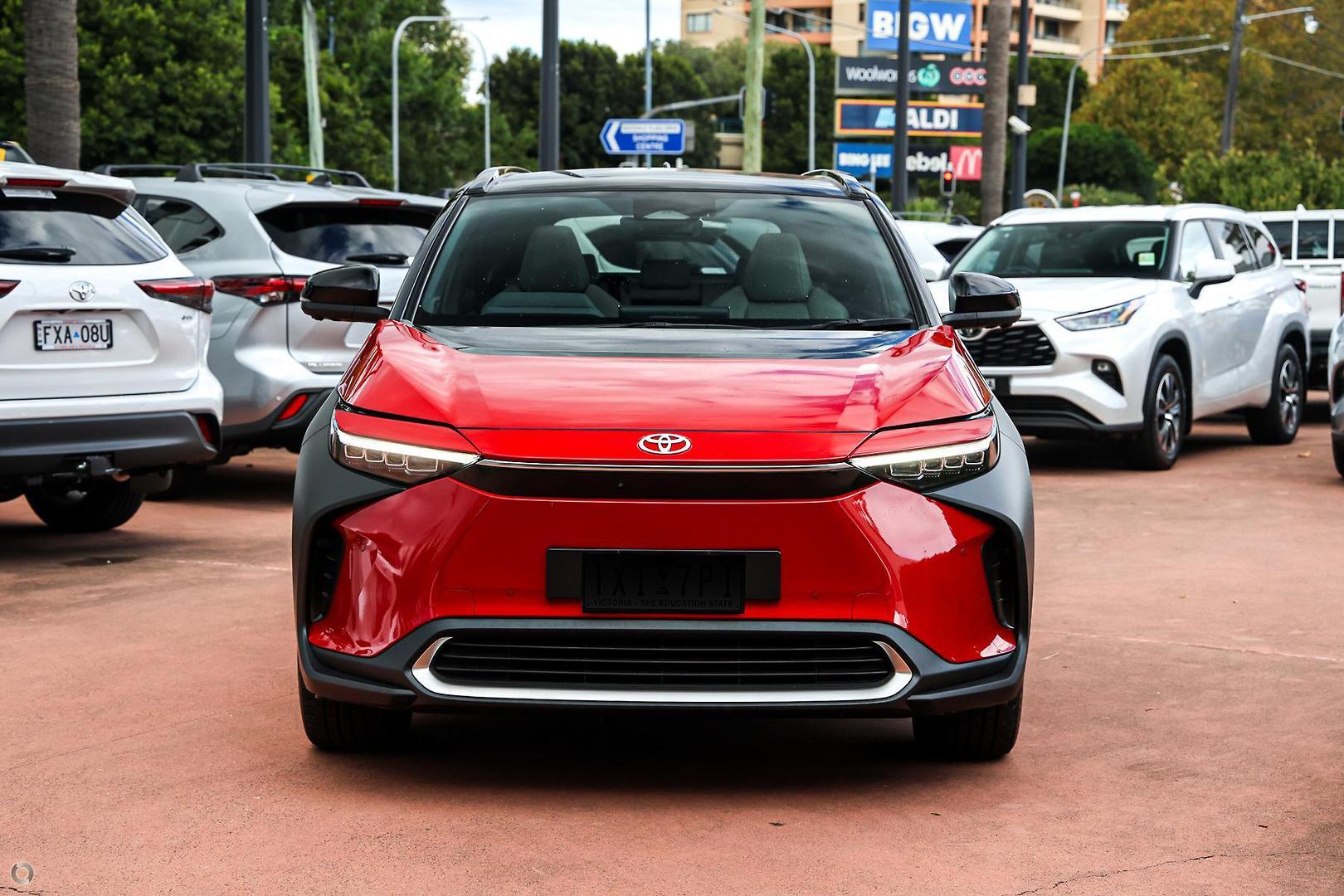 2023 Toyota bZ4X Standard AWD in Two Tone Red