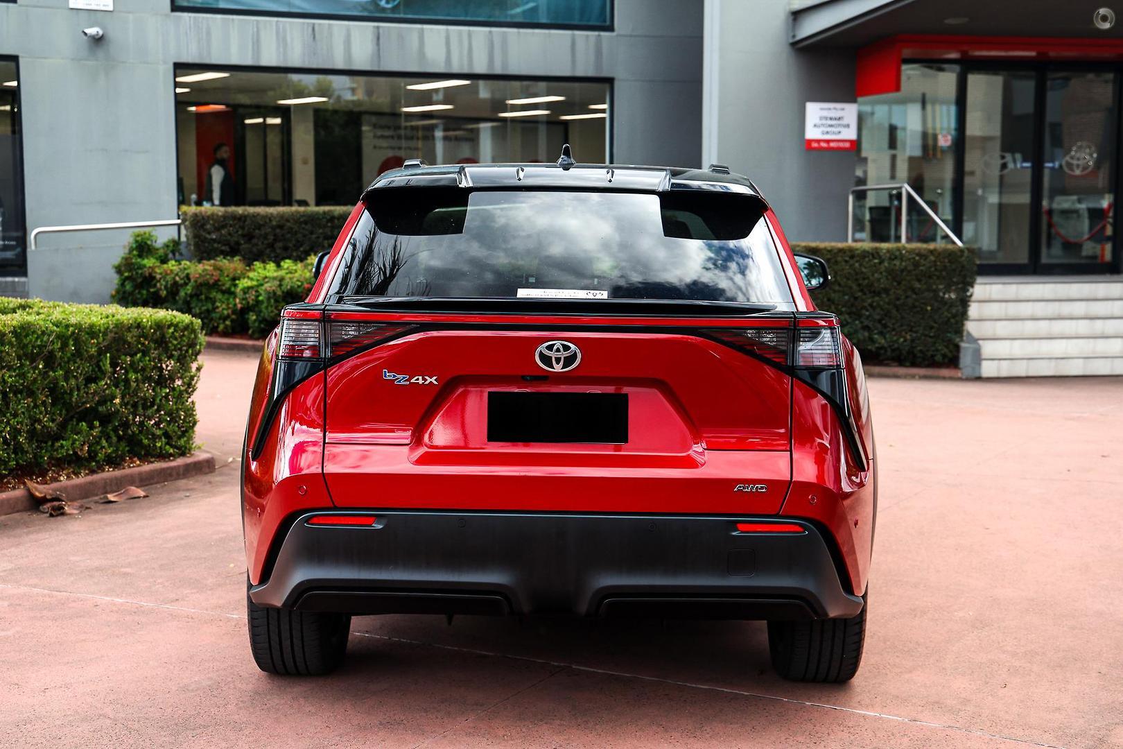 2023 Toyota bZ4X Standard AWD in Two Tone Red