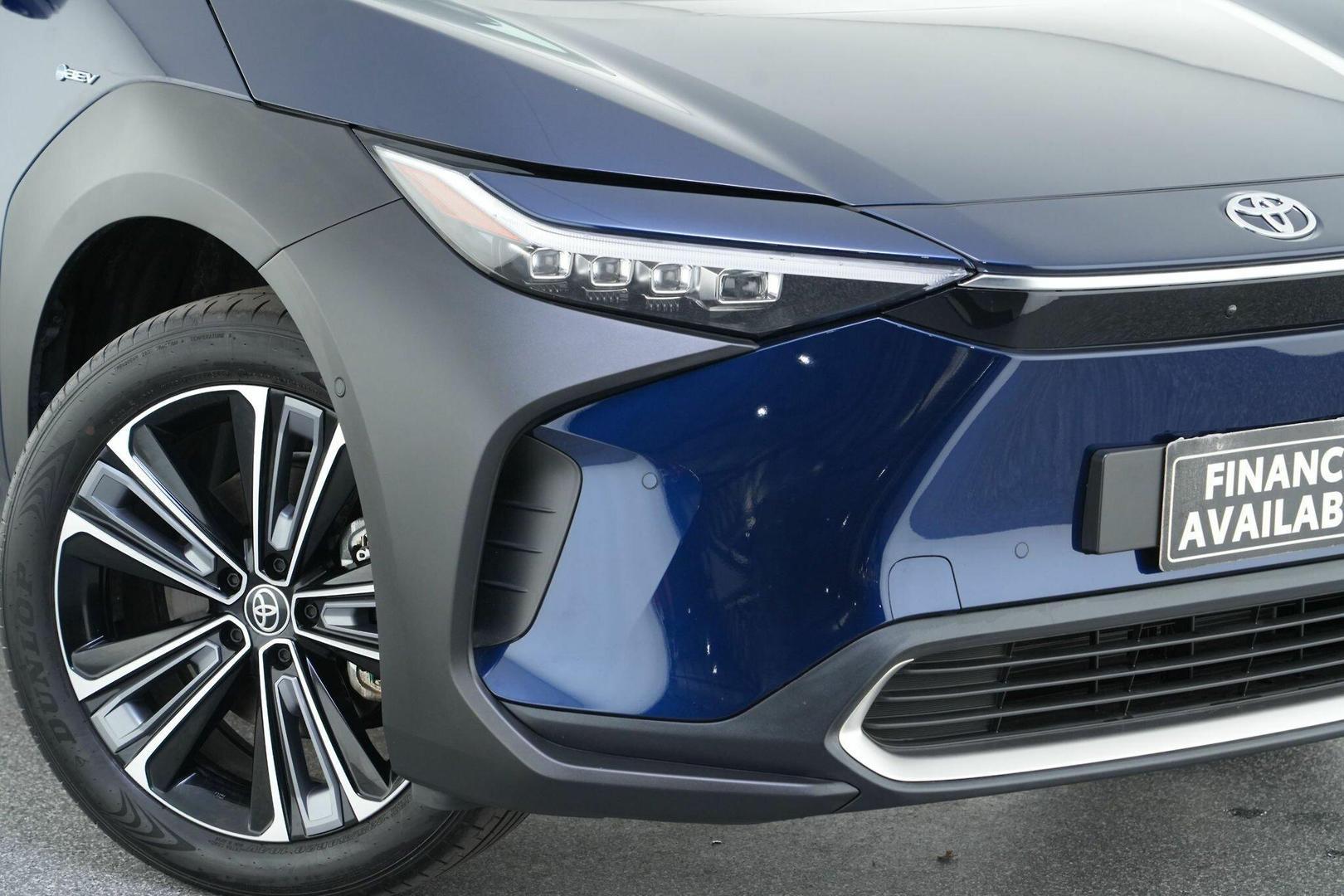 2023 Toyota bZ4X AWD in Blue