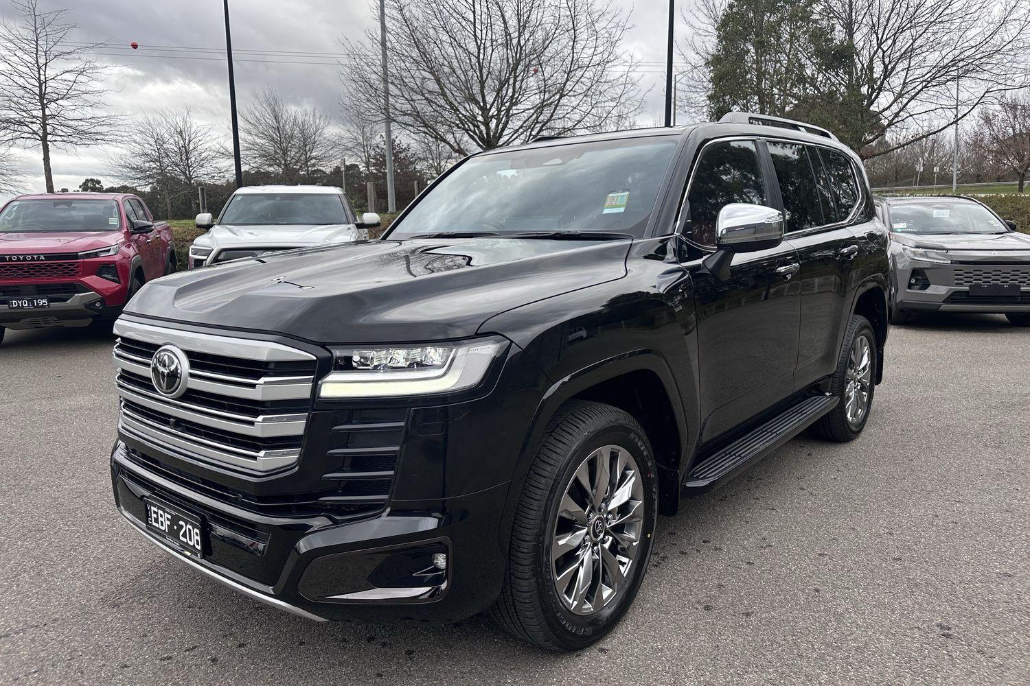 2026 Toyota Landcruiser Sahara ZX in Black