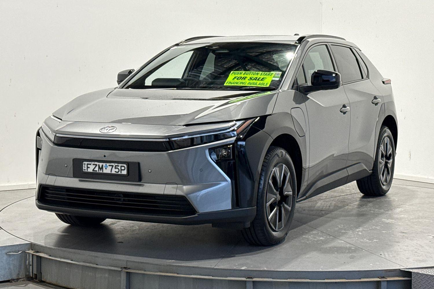 2025 Toyota bZ4X Standard 2WD in Silver