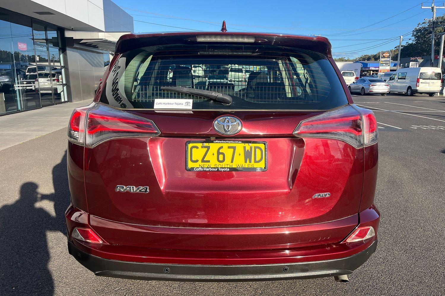2017 Toyota RAV4 GXL in Red