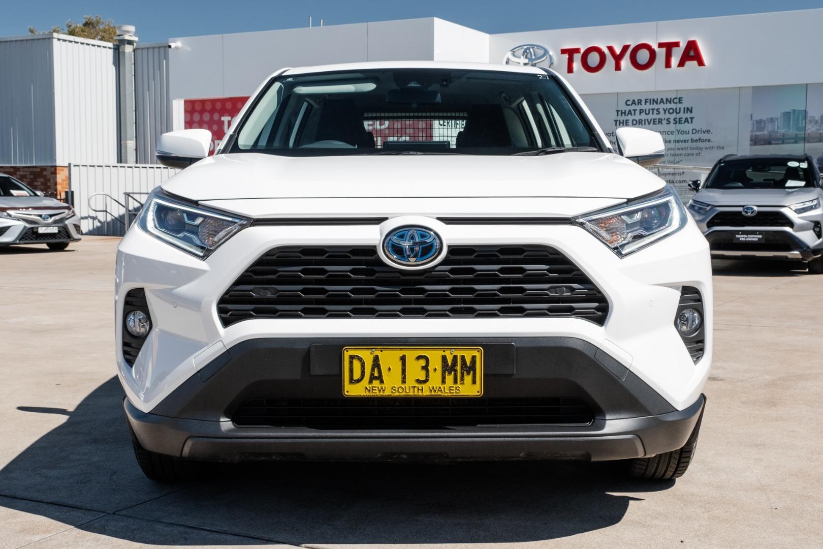 2021 Toyota RAV4 GX AWD in White