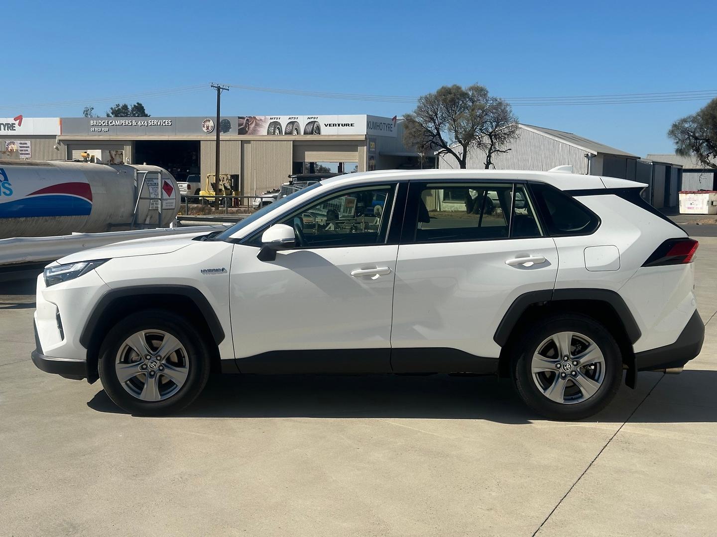 2023 Toyota RAV4 GX AWD in White