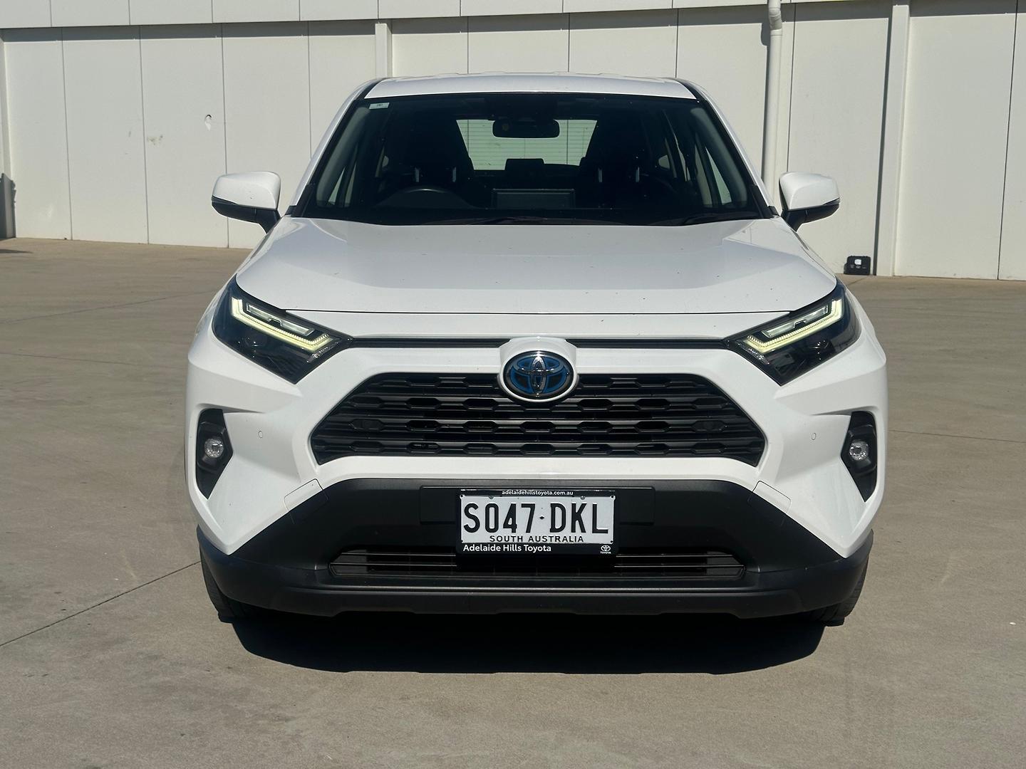 2023 Toyota RAV4 GX AWD in White