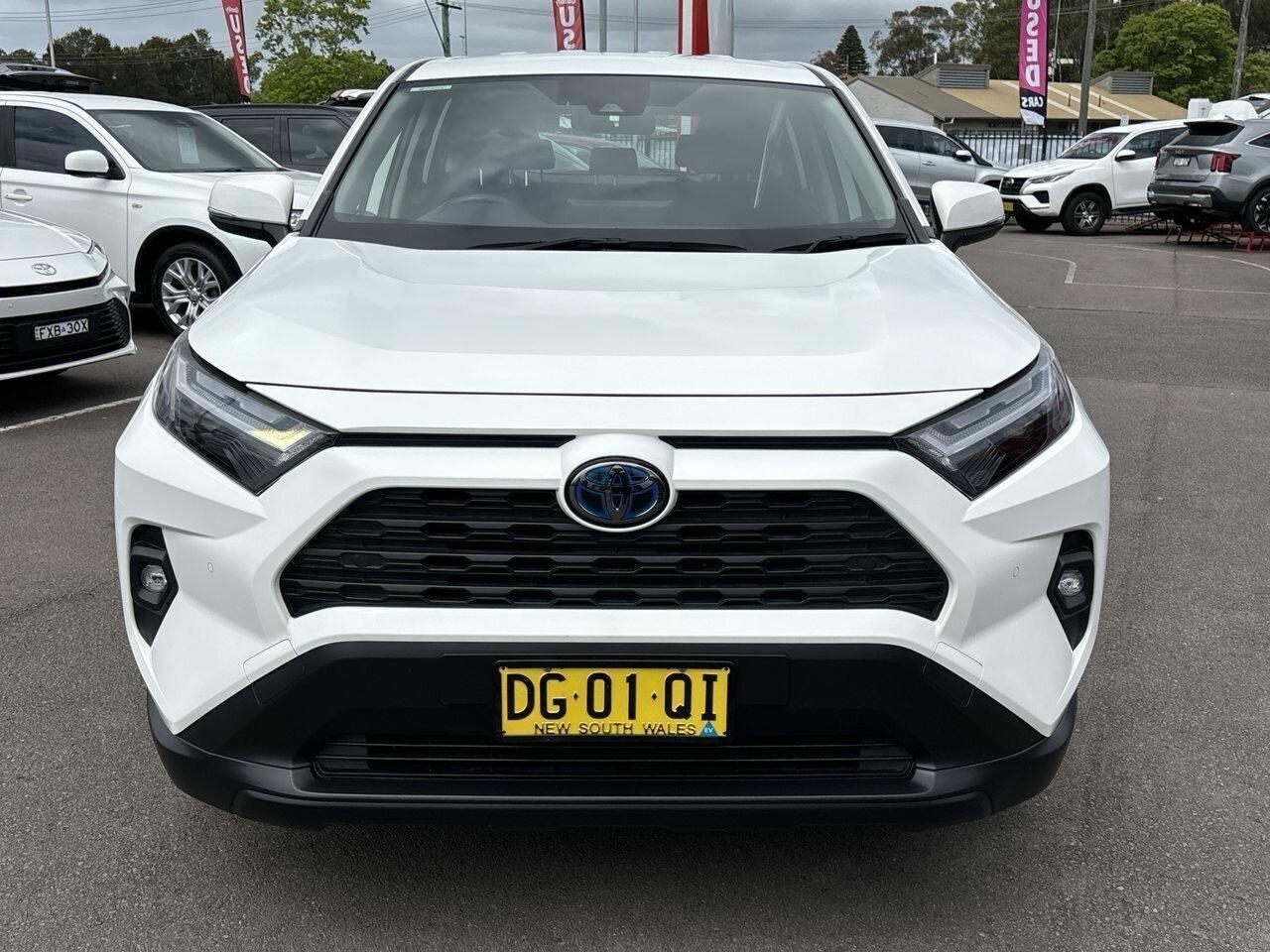 2023 Toyota RAV4 GX AWD in White