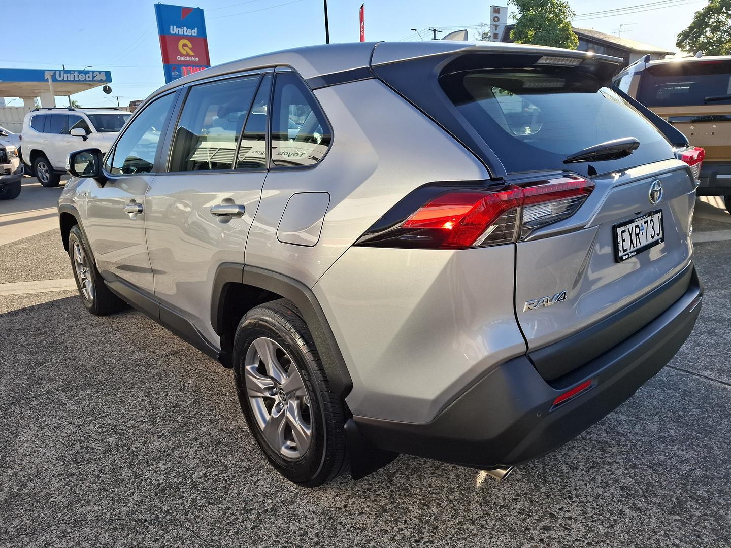 2023 Toyota RAV4 GX in Silver