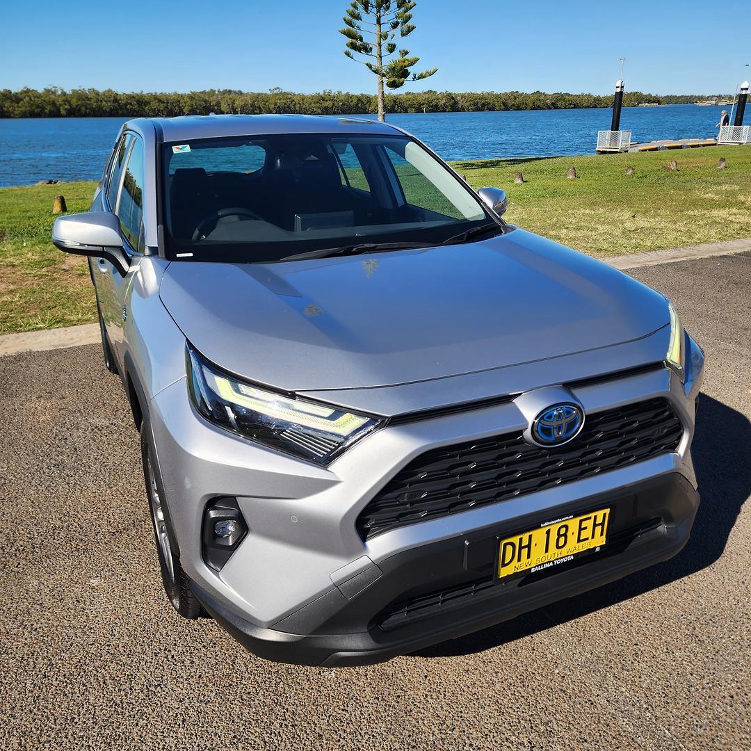 2023 Toyota RAV4 GX AWD in Silver