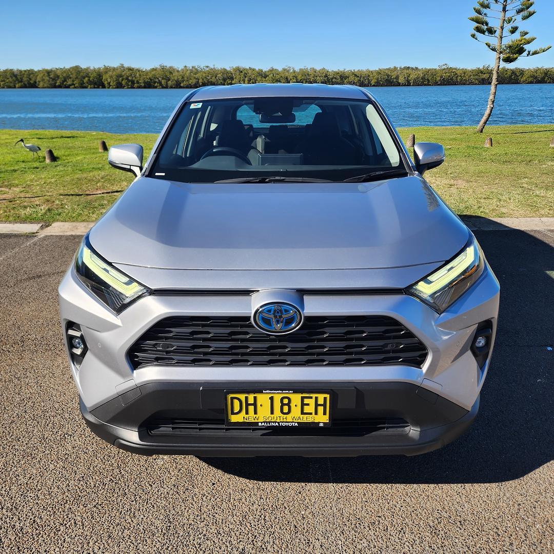2023 Toyota RAV4 GX AWD in Silver