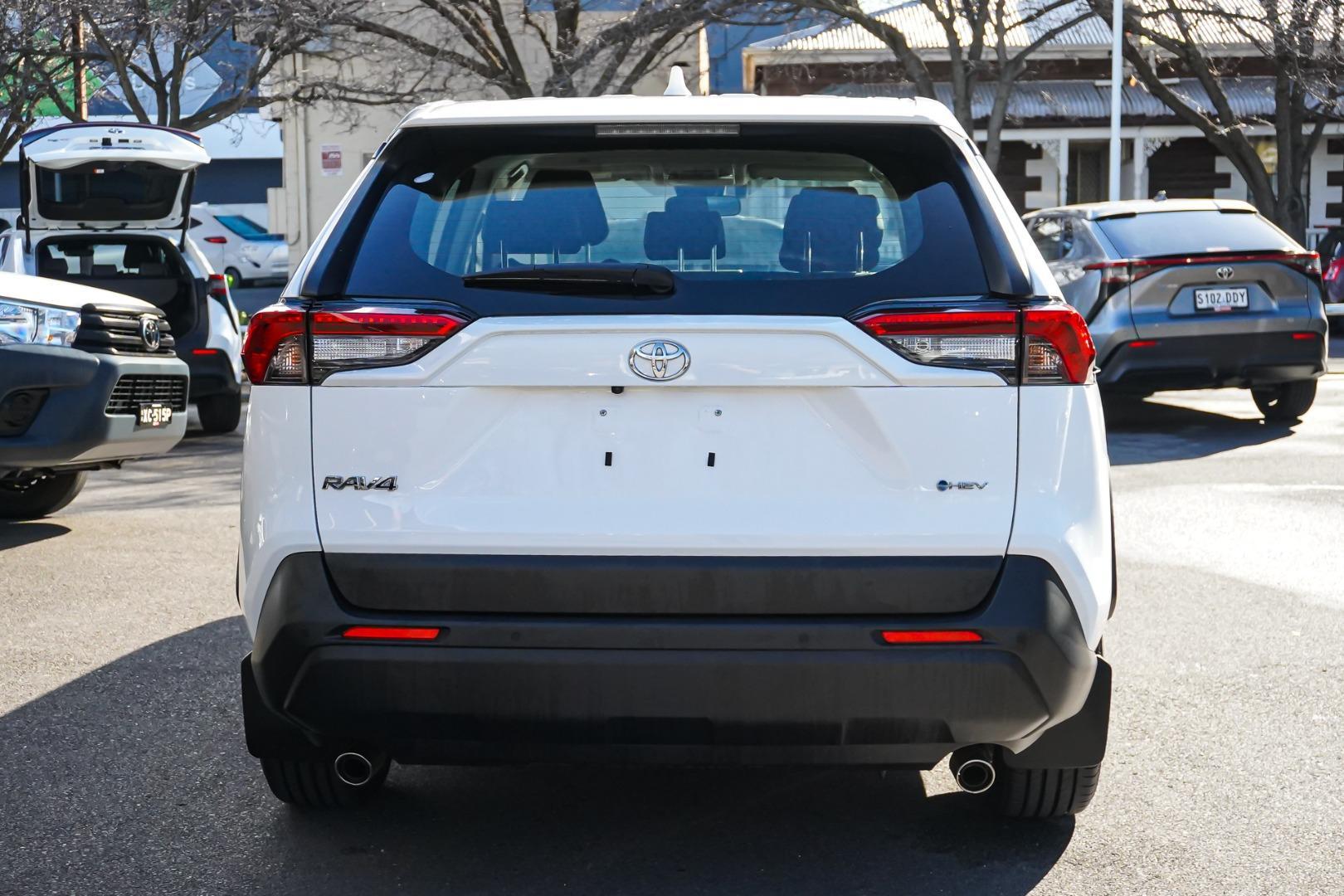 2025 Toyota RAV4 GX AWD in White