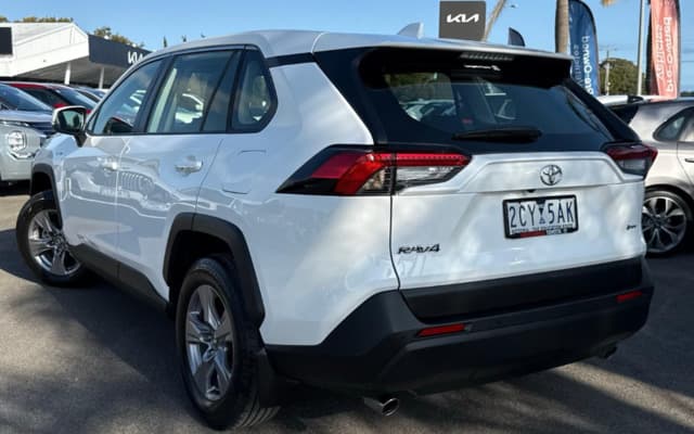 2025 Toyota RAV4 GX AWD in White