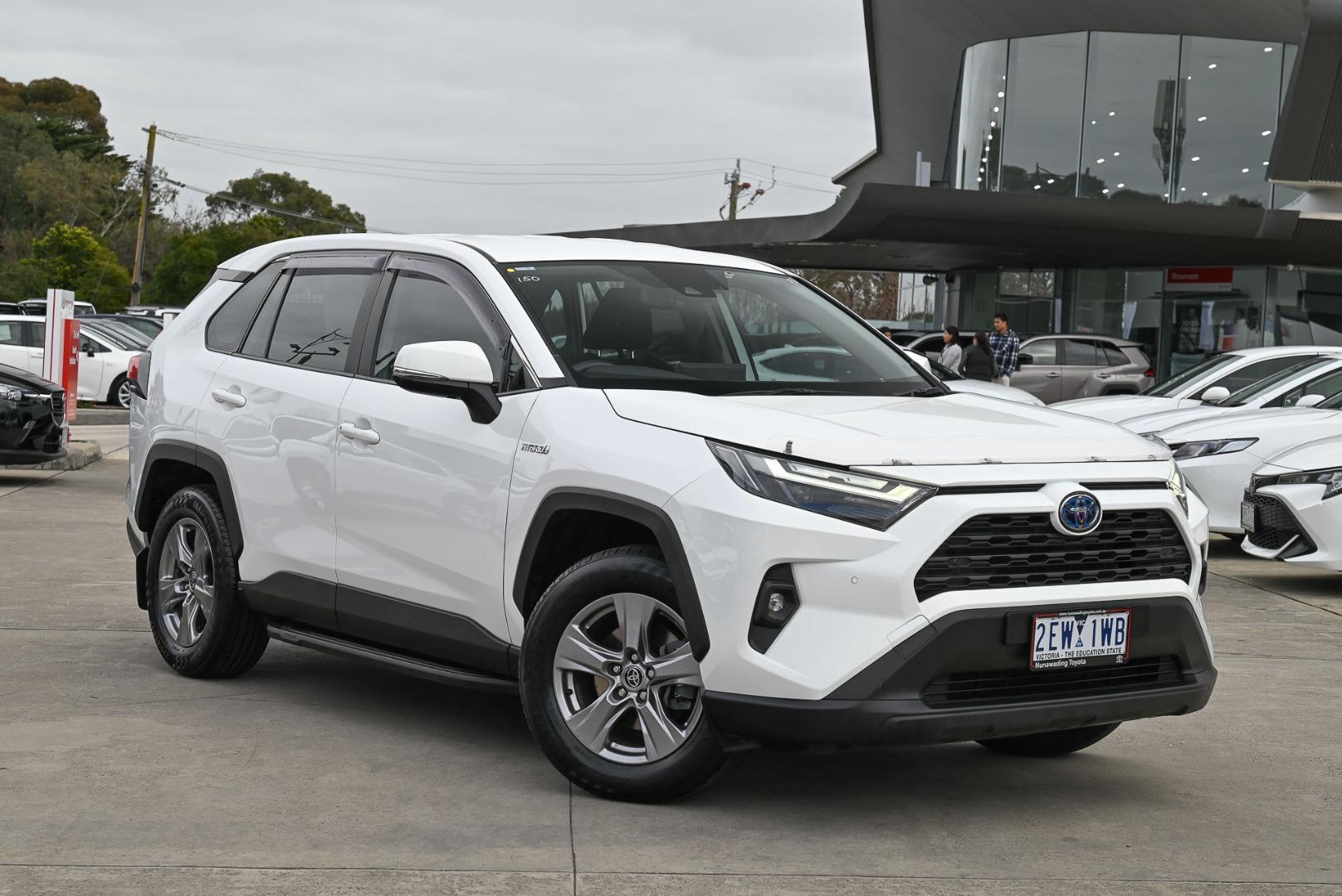 2022 Toyota RAV4 GX AWD in White