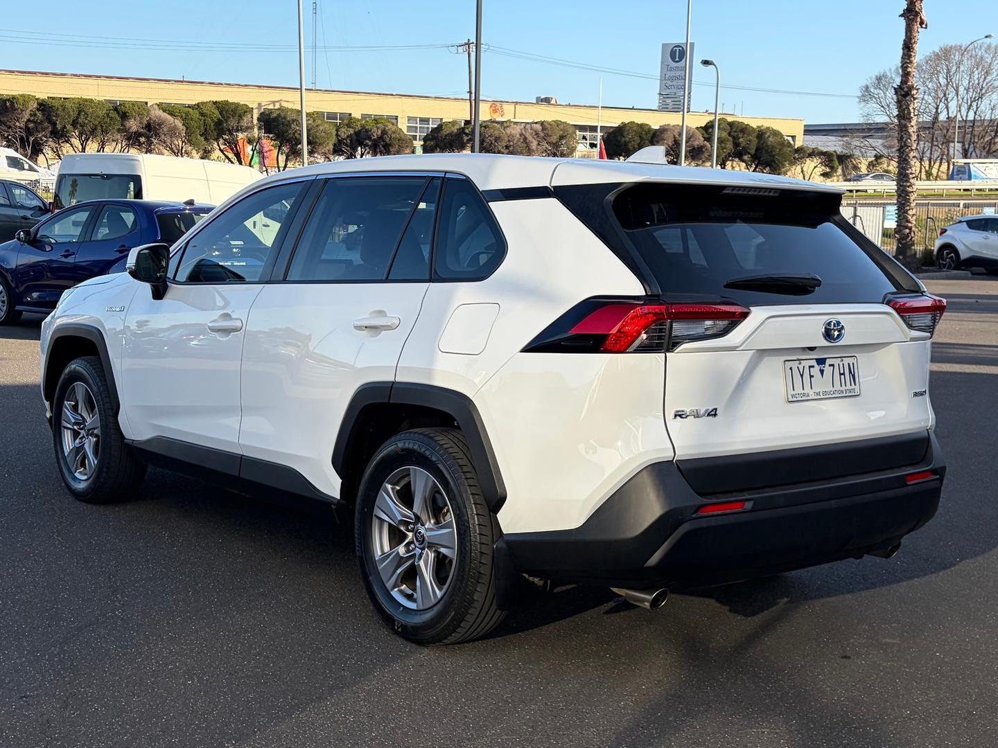 2023 Toyota RAV4 GX AWD in White