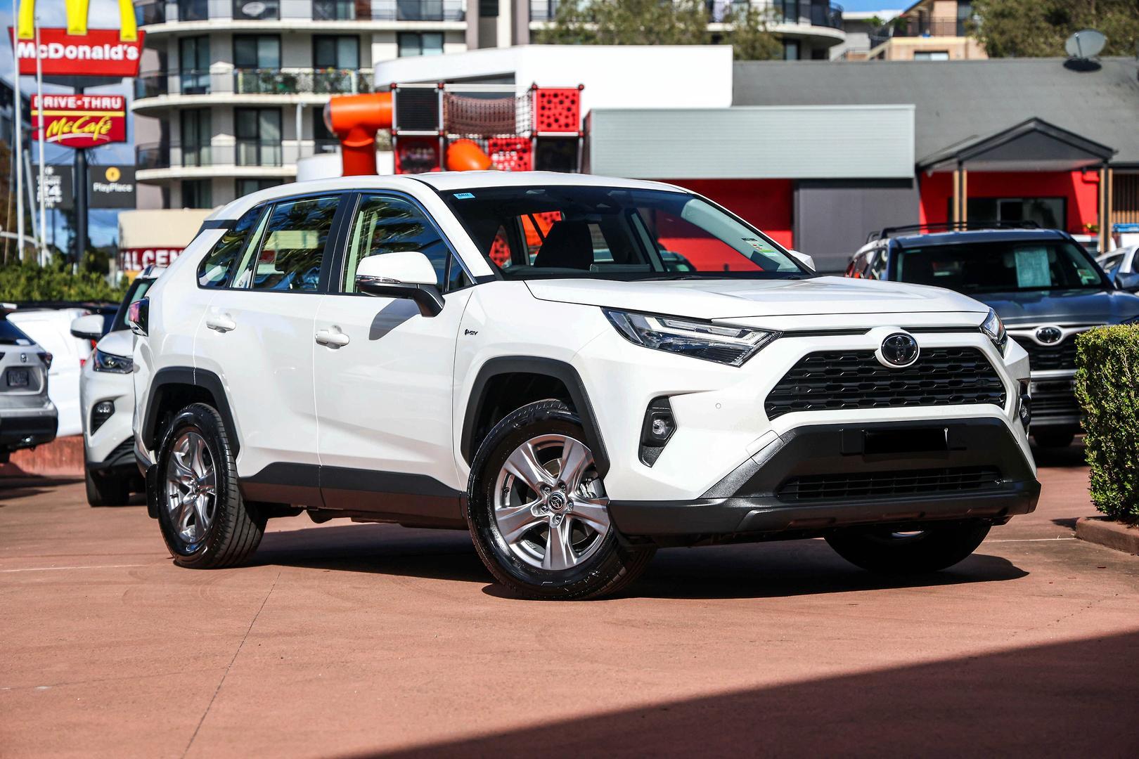2025 Toyota RAV4 GX AWD in White