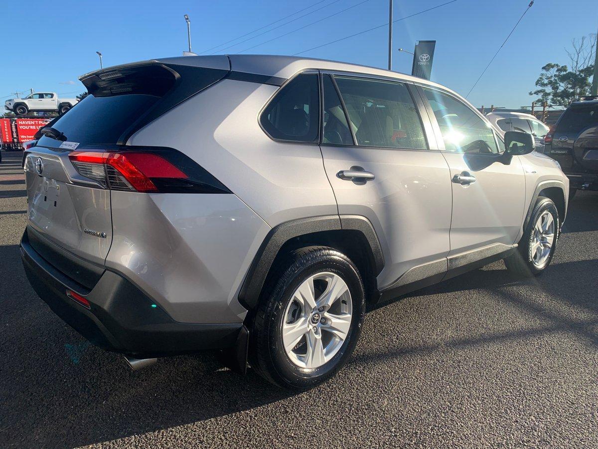 2020 Toyota RAV4 GX in Silver