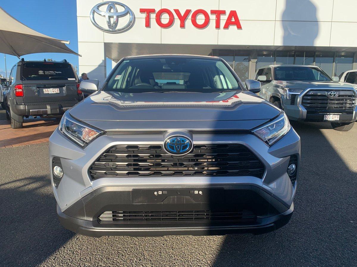 2020 Toyota RAV4 GX in Silver