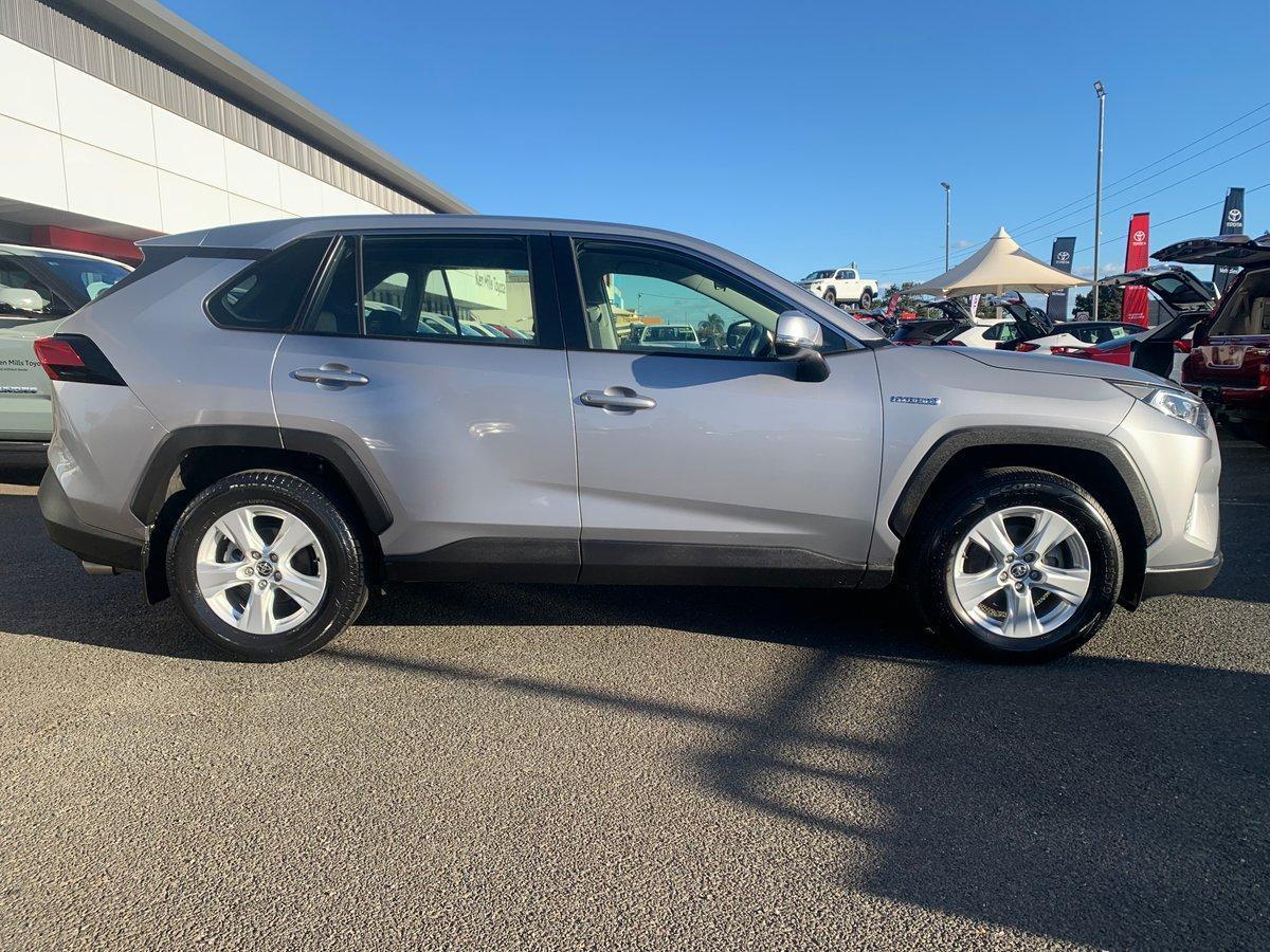 2020 Toyota RAV4 GX in Silver