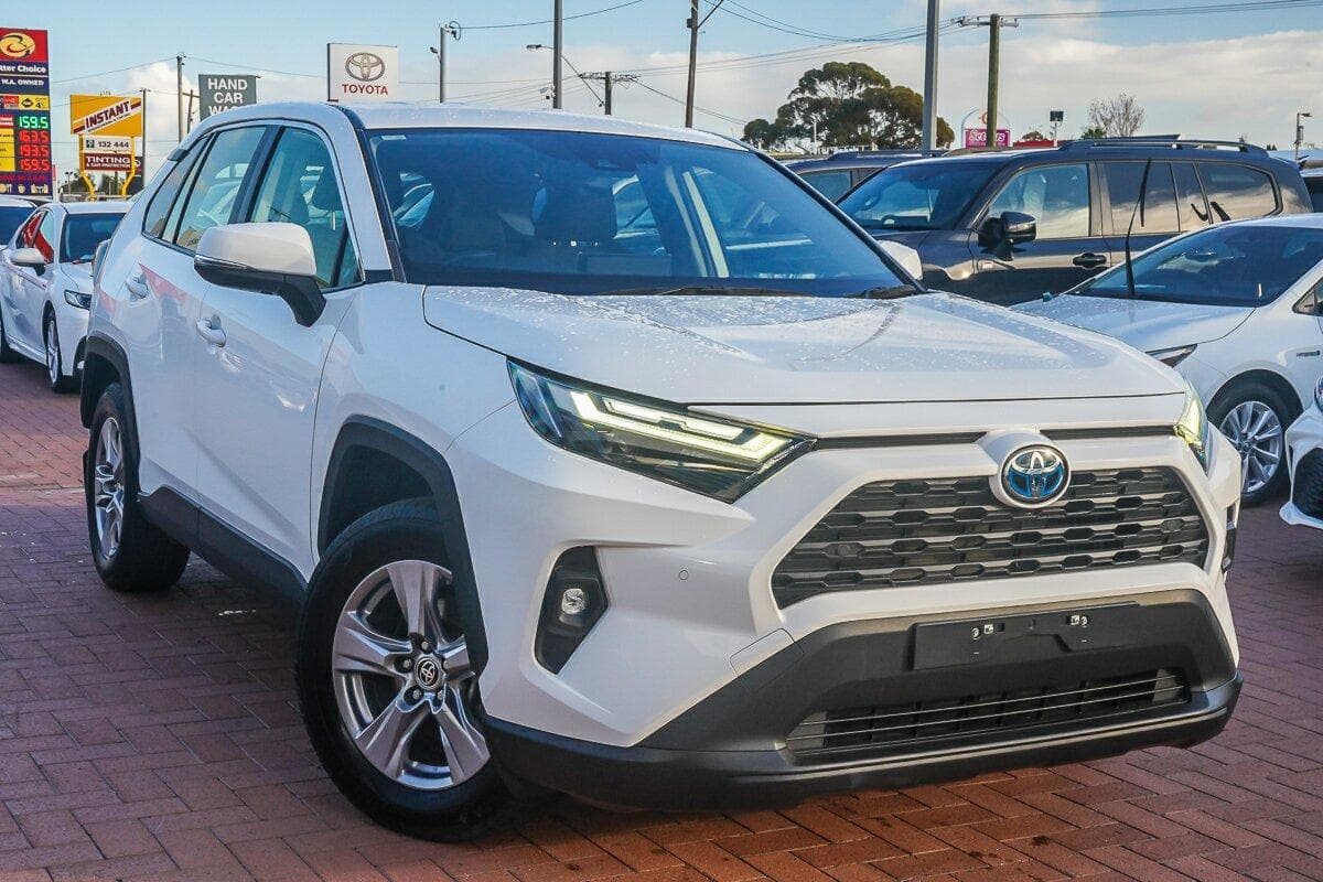 2022 Toyota RAV4 GX AWD in White