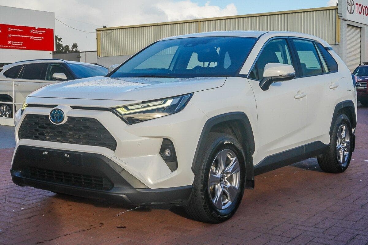 2022 Toyota RAV4 GX AWD in White