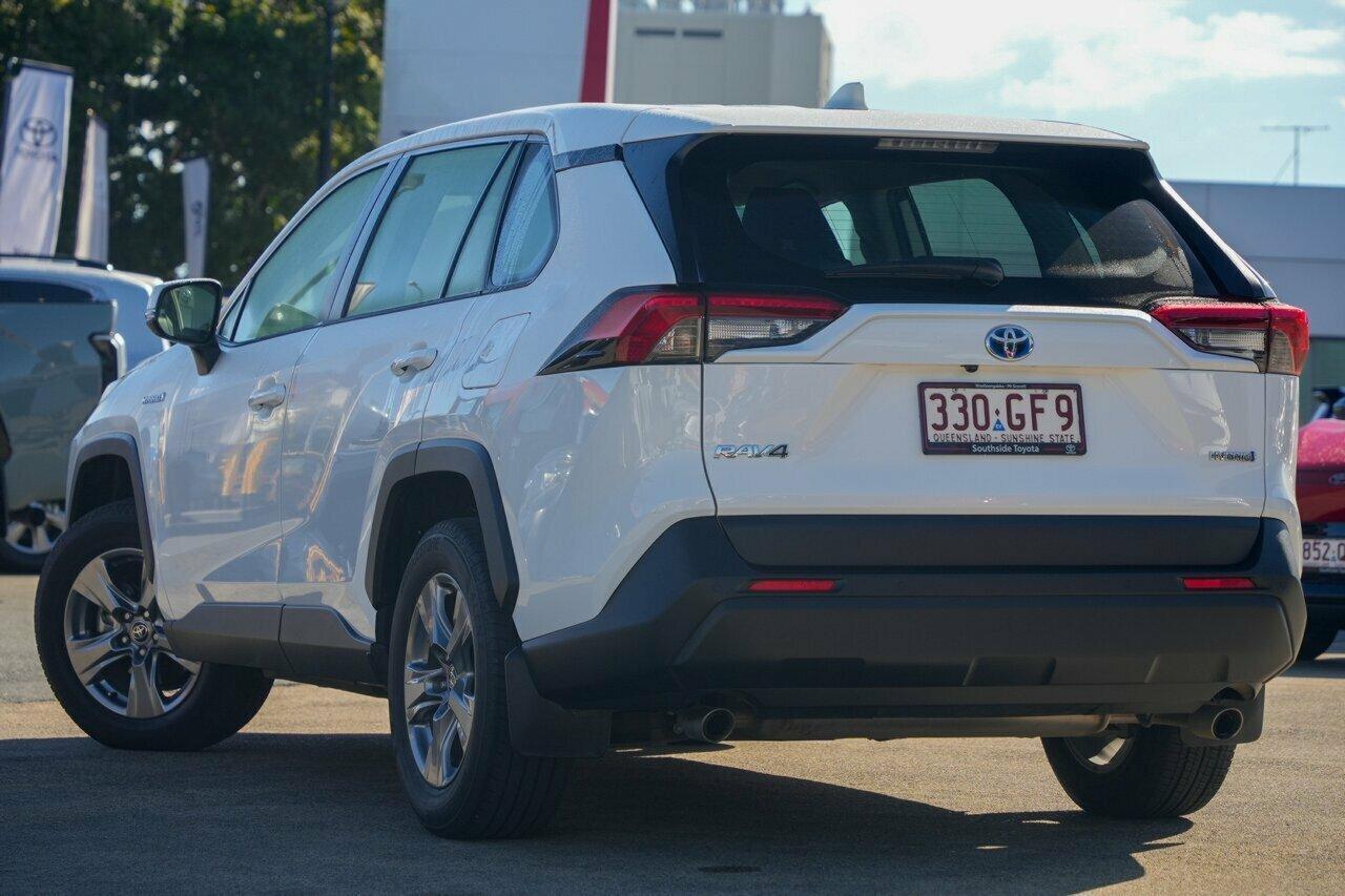 2023 Toyota RAV4 GX AWD in White