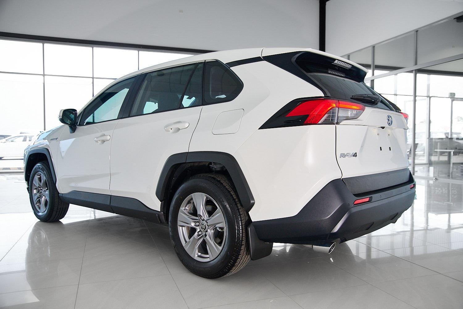 2022 Toyota RAV4 GX AWD in White