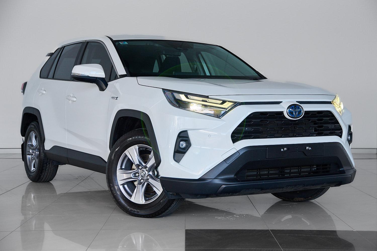 2022 Toyota RAV4 GX AWD in White