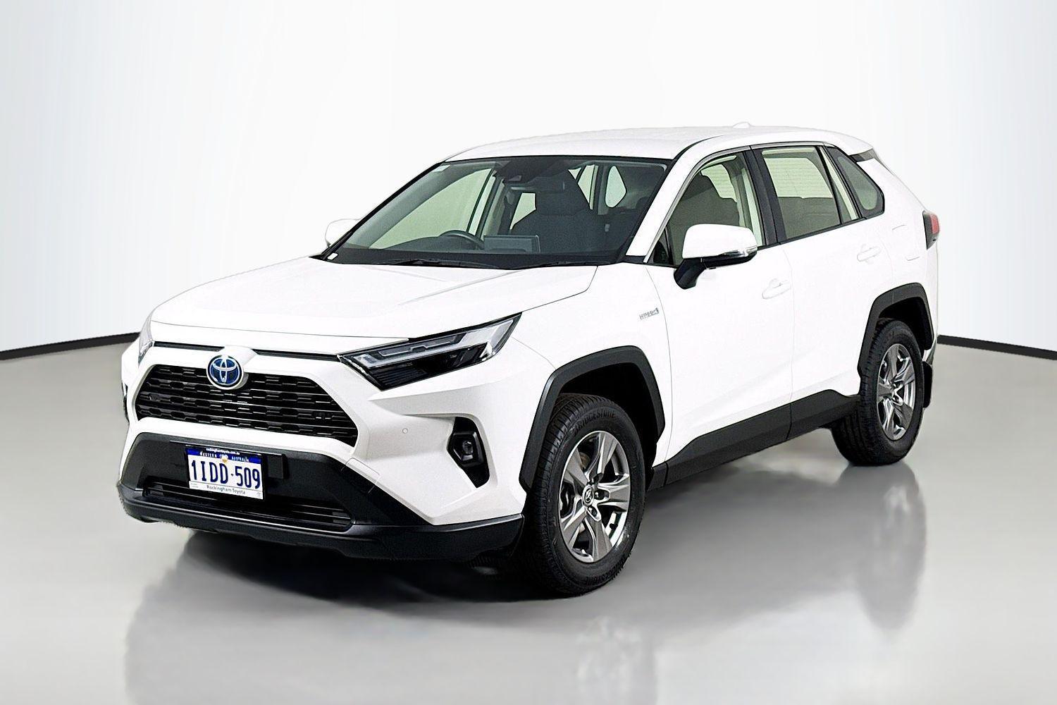 2024 Toyota RAV4 GX AWD in White